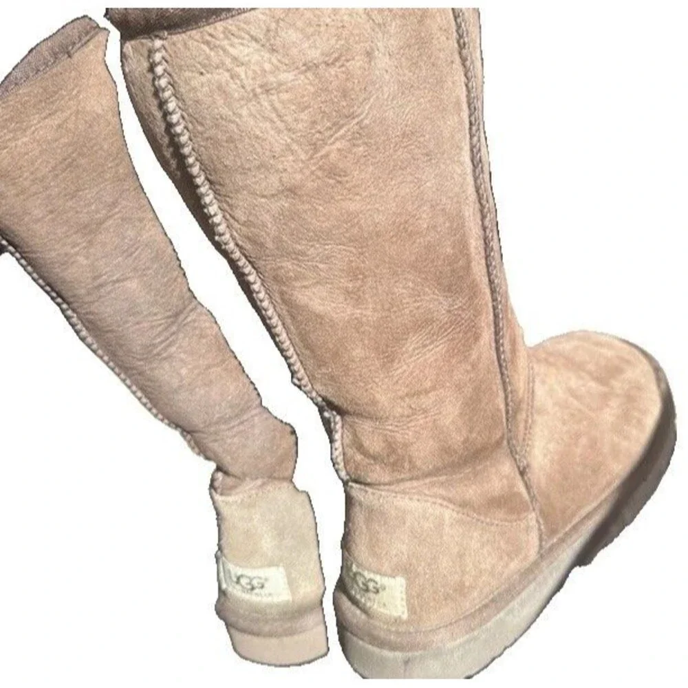 UGG Australia Classic Tall Boots Chocolate Brown Sheepskin Suede Women’s Size 6